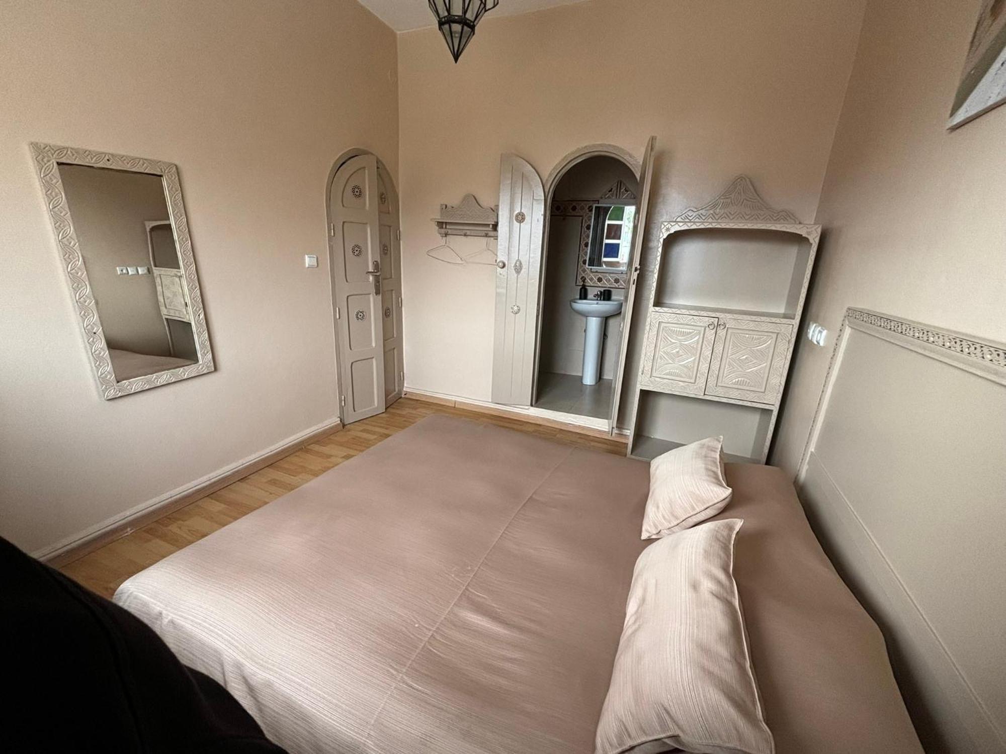 Riad Dar Naima 依索安 外观 照片